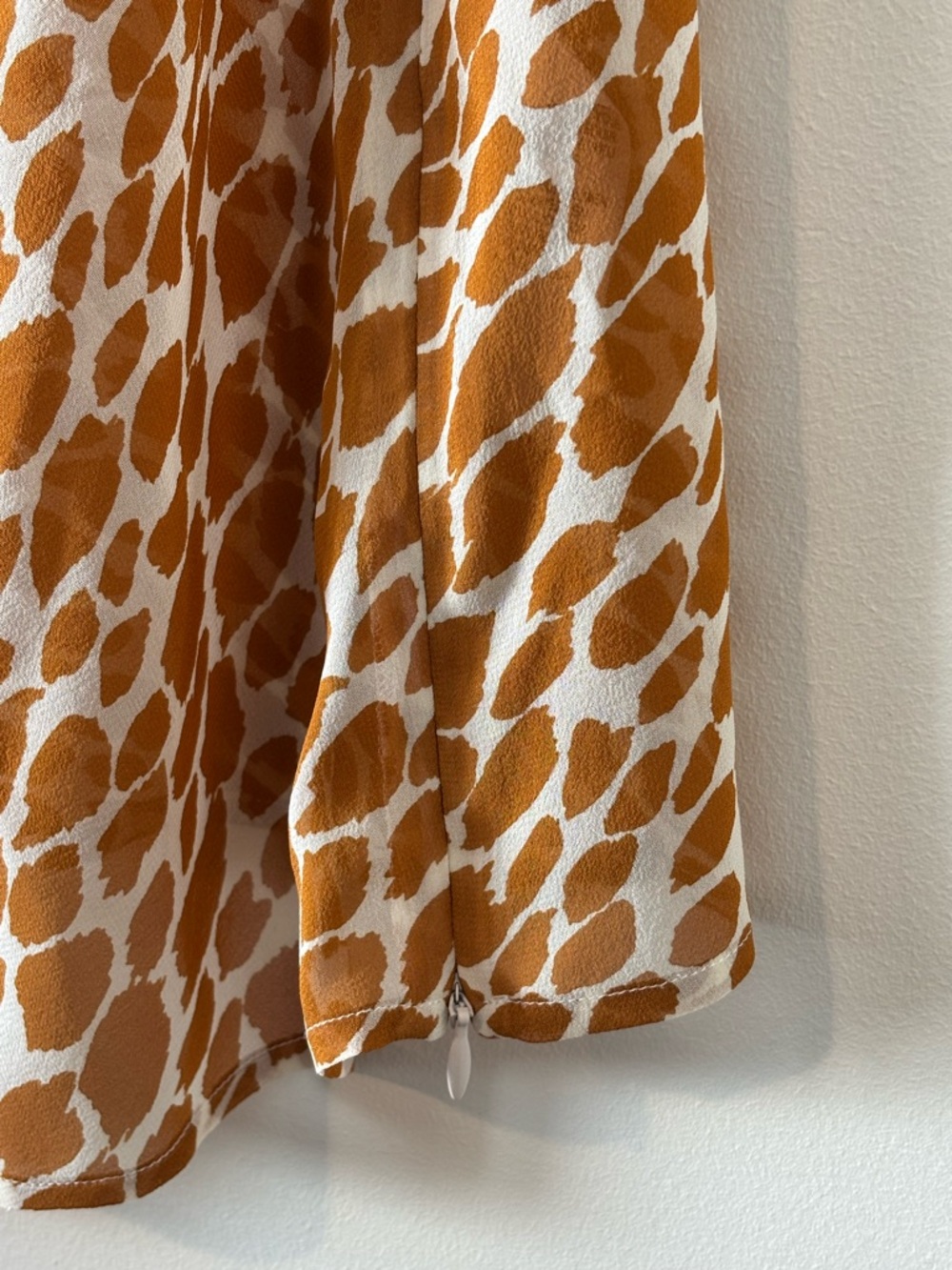 Doncaster 100% Silk Sleeveless Ruffle Front Blouse- Rust Animal Print - Picture 6 of 10